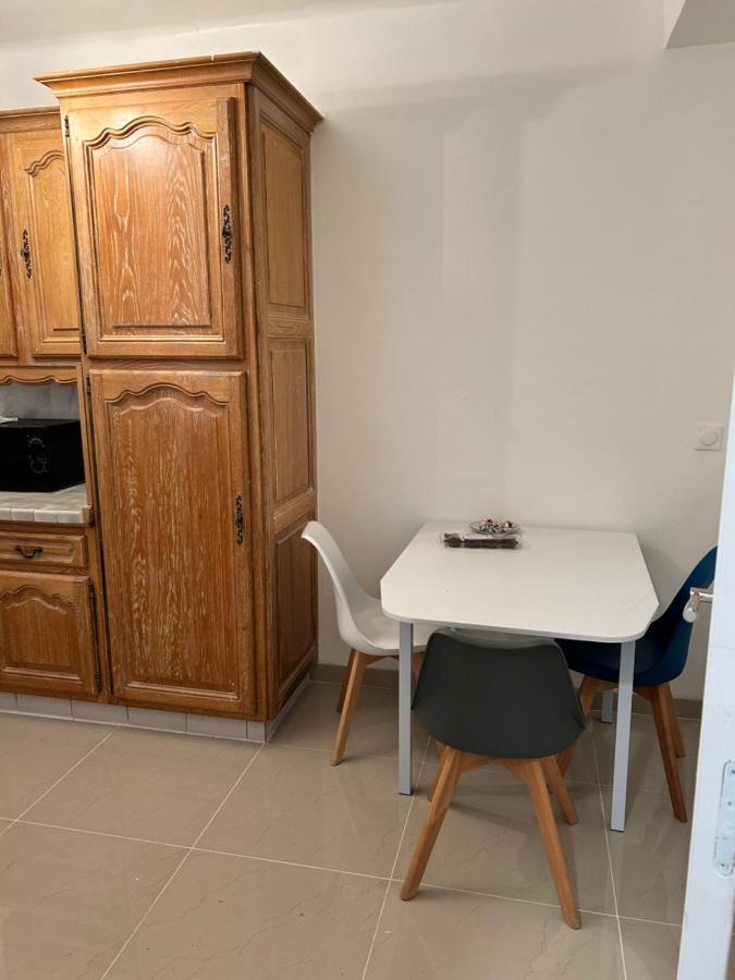 Grand Logement Centre Ville Massy Масси Экстерьер фото