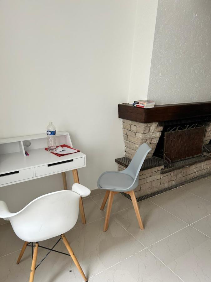 Grand Logement Centre Ville Massy Масси Экстерьер фото